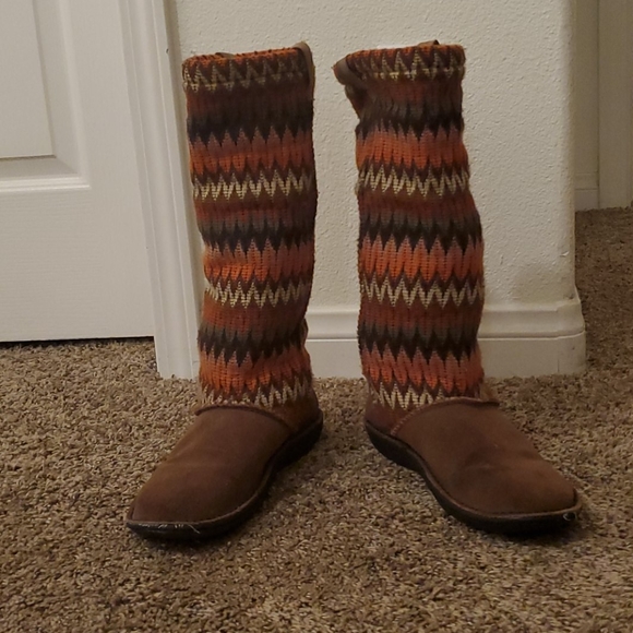 Beautiful KEEN brand Boots
